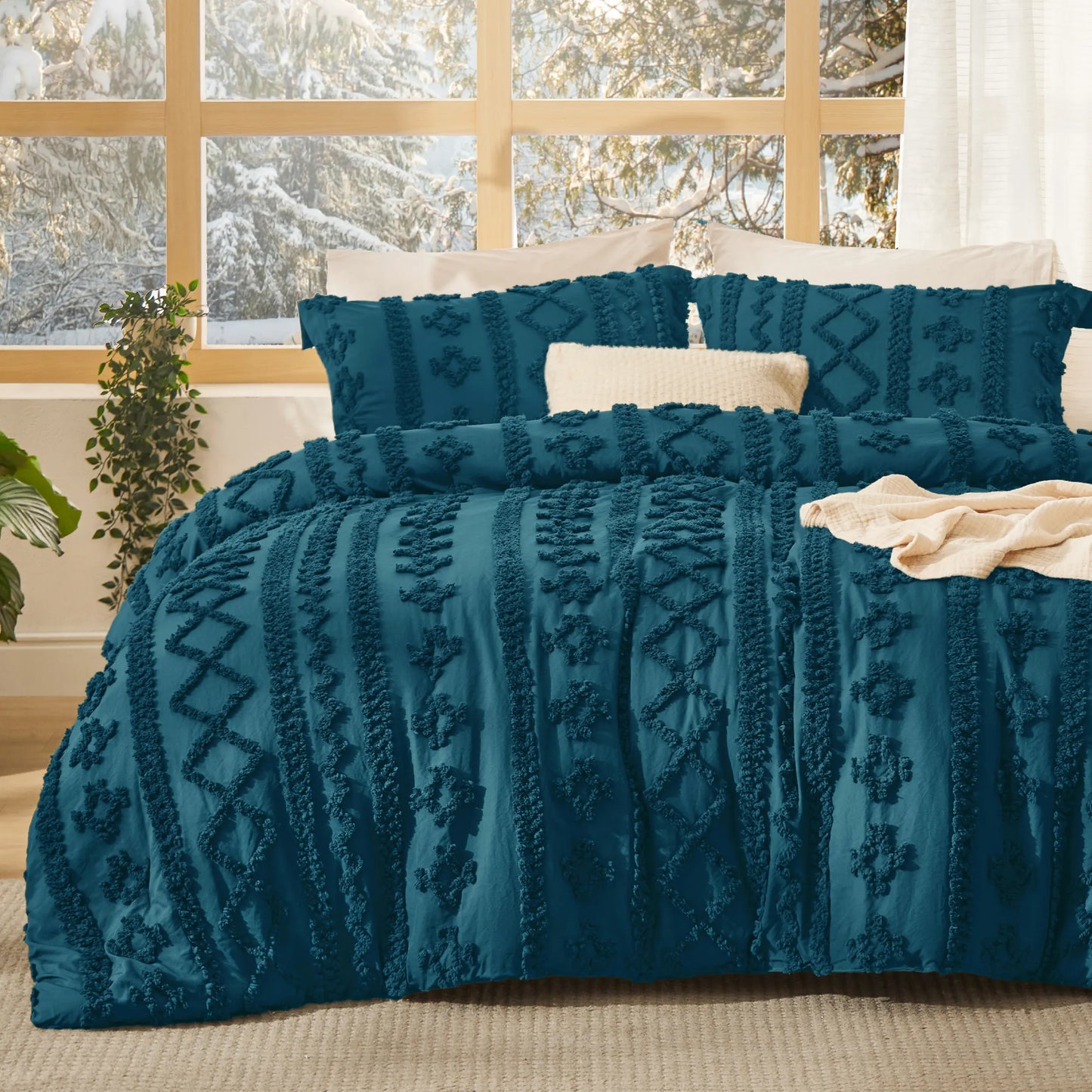 💤 Boho Quilted 3-Piece Bedding Set with Pillow Shams