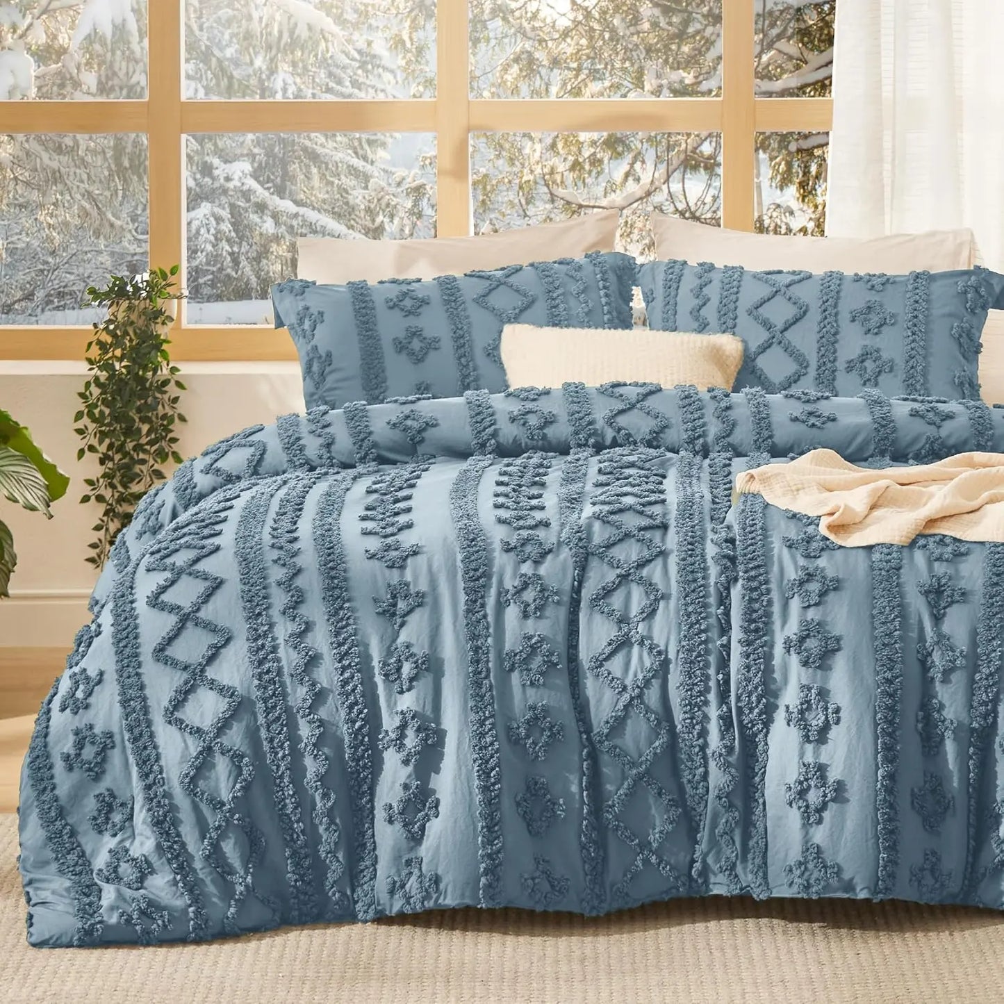 💤 Boho Quilted 3-Piece Bedding Set with Pillow Shams